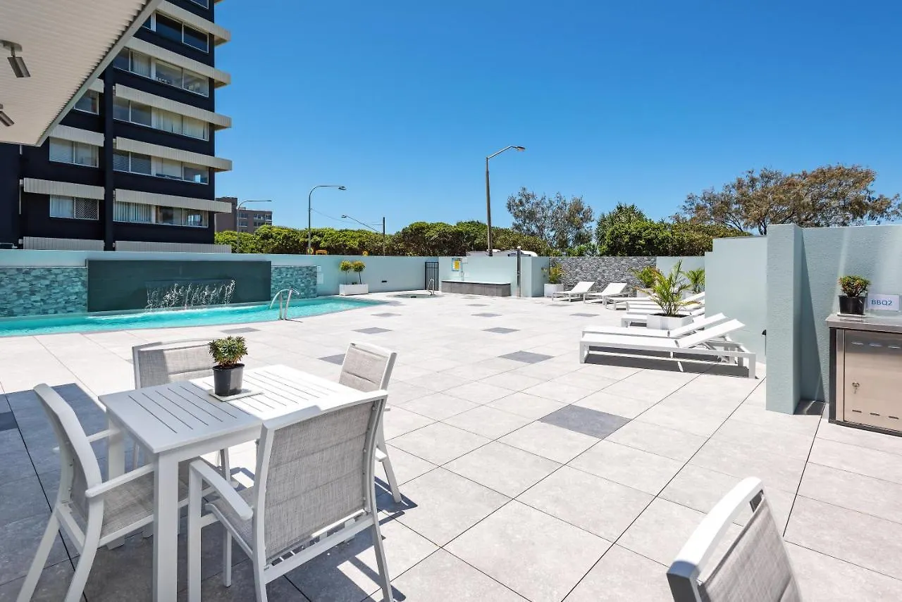 Resort The Waterford On Main Beach Gold Coast