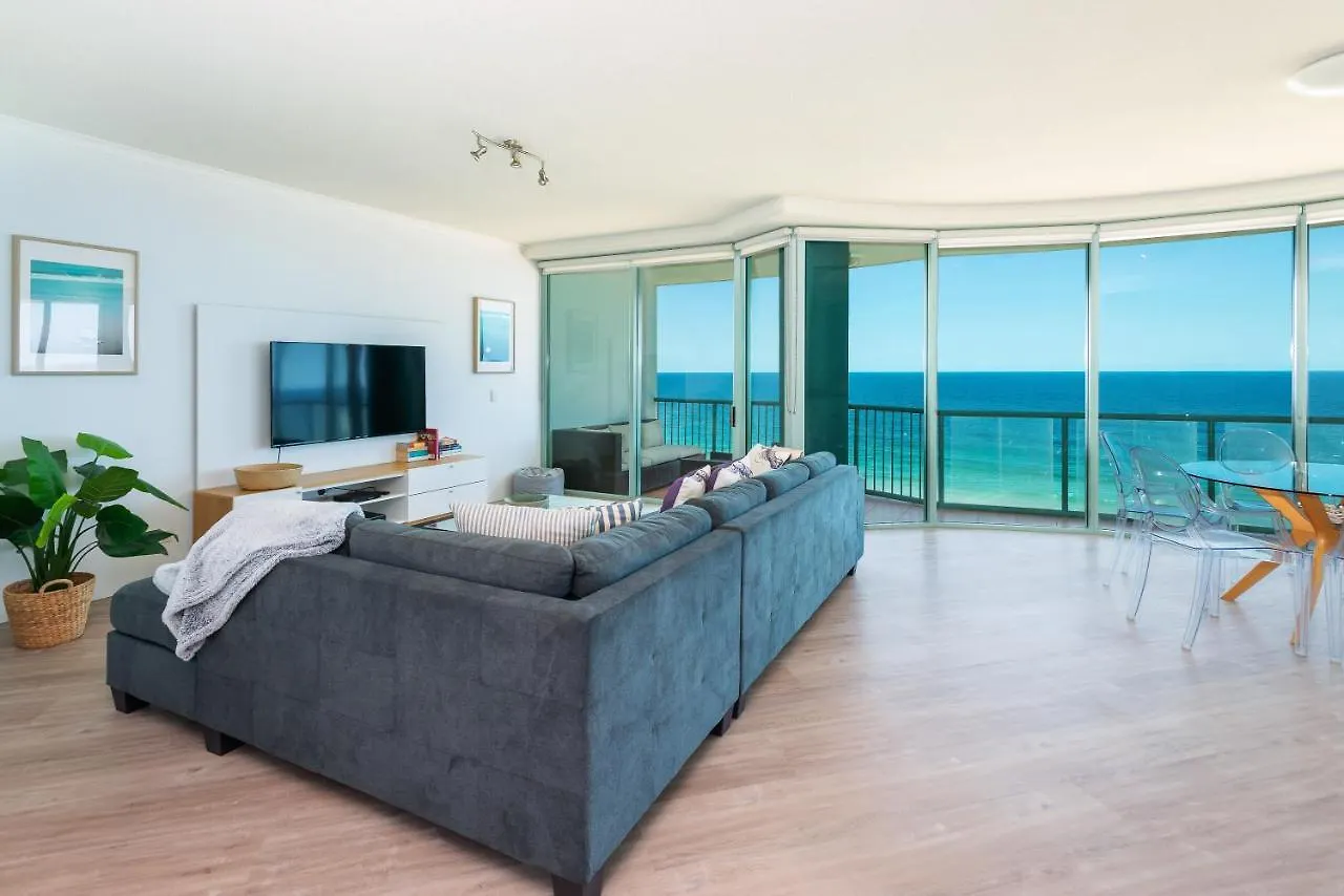 **** Resort The Waterford On Main Beach Gold Coast Australia