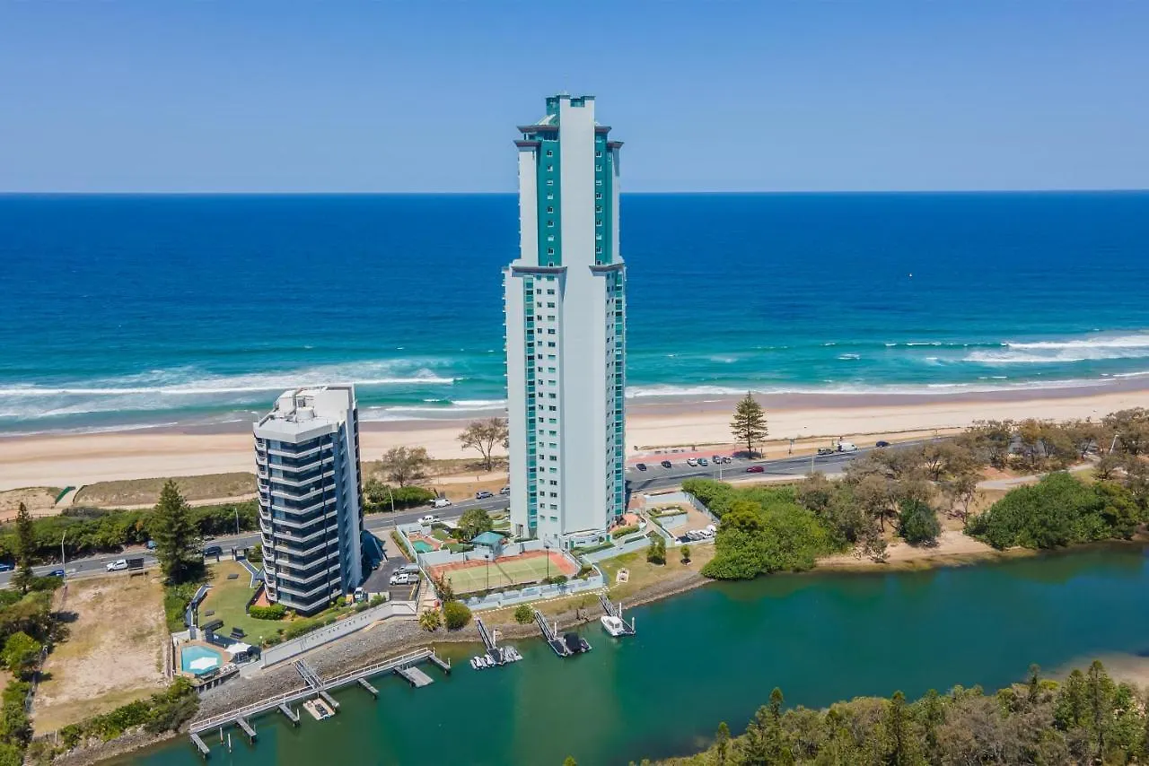 The Waterford On Main Beach Gold Coast 4*,
