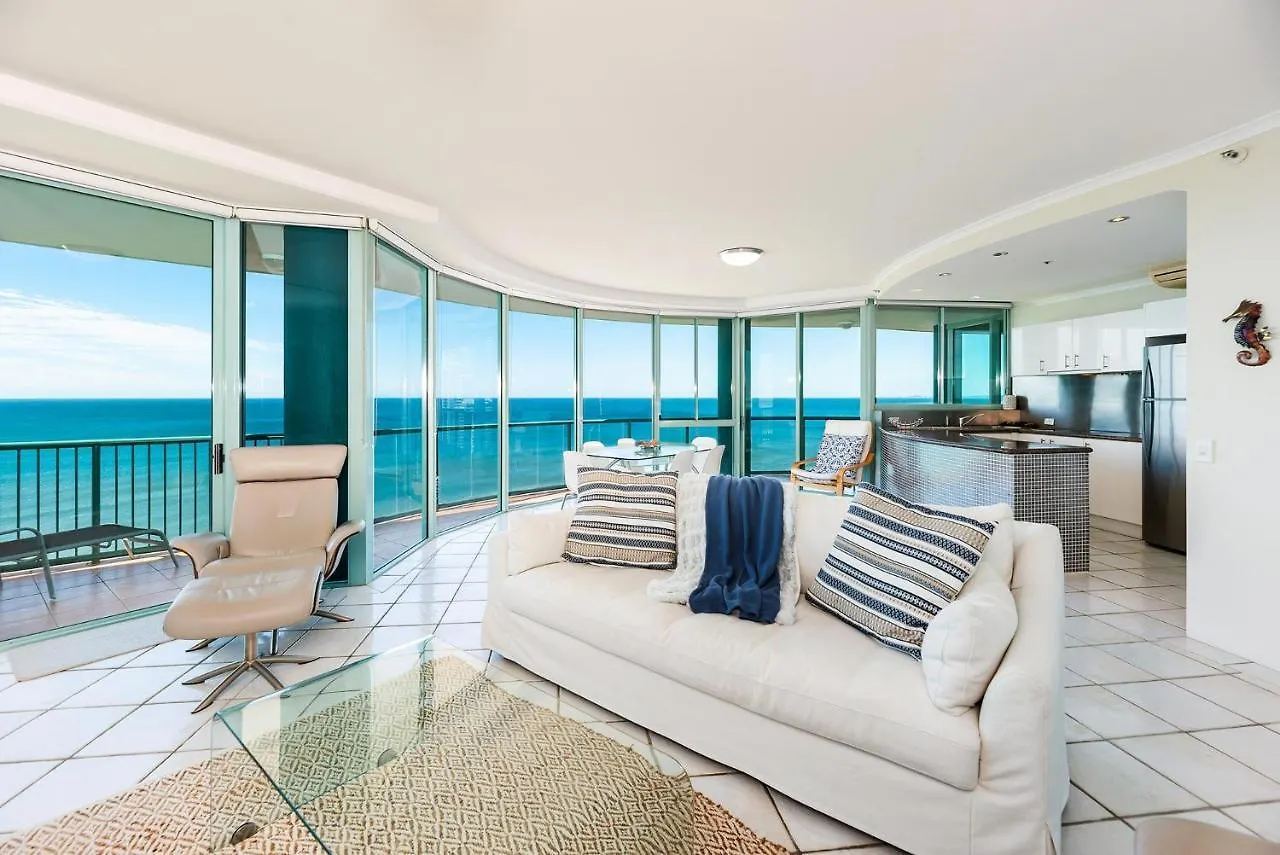 **** Resort The Waterford On Main Beach Gold Coast Australia