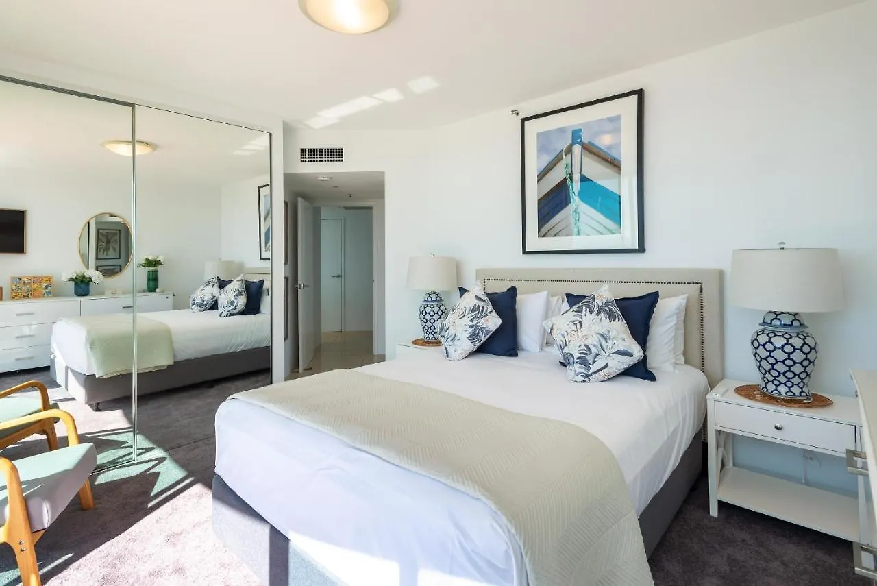 Resort The Waterford On Main Beach Gold Coast