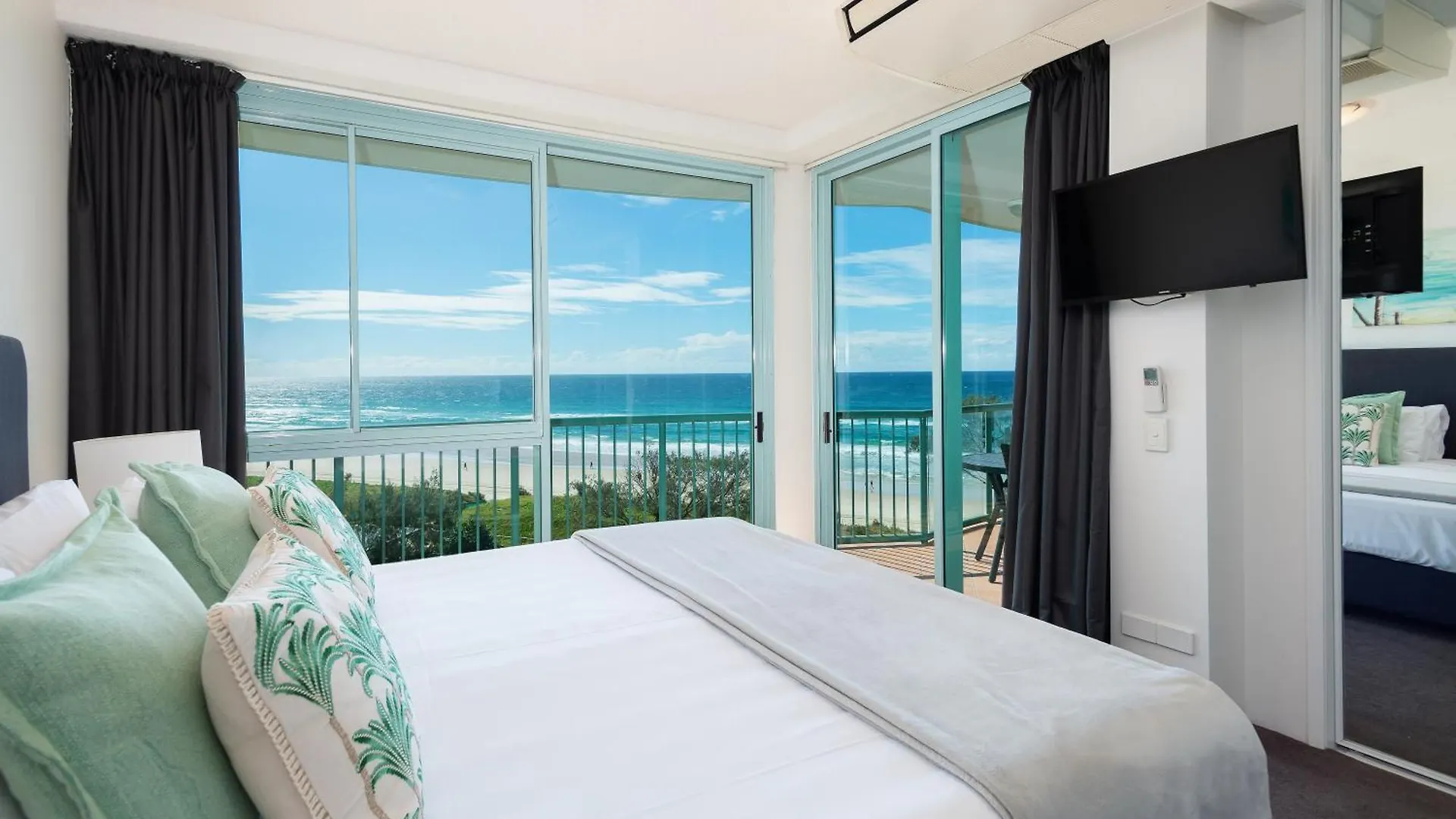 The Waterford On Main Beach Gold Coast Resort