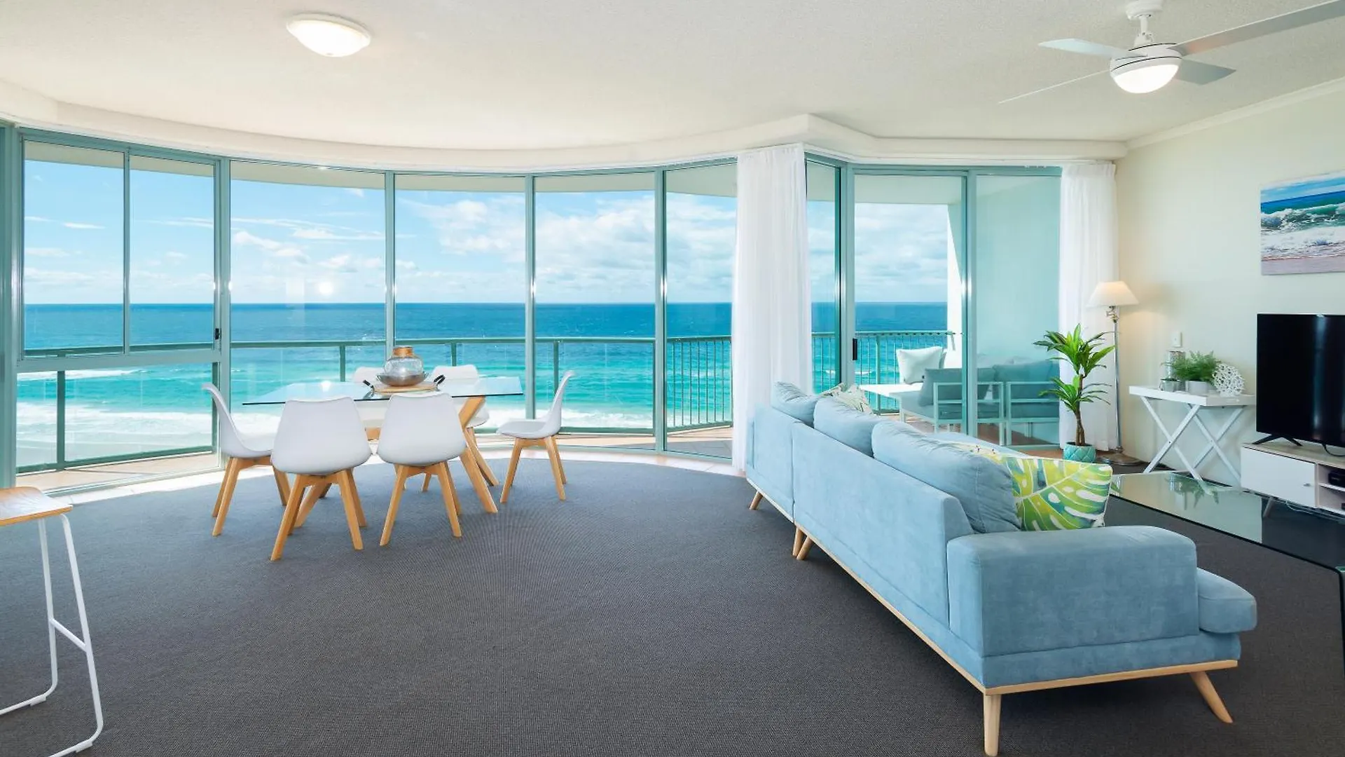 The Waterford On Main Beach Gold Coast